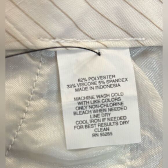 The Editor City Shorts by Express NWT - Picture 8 of 8